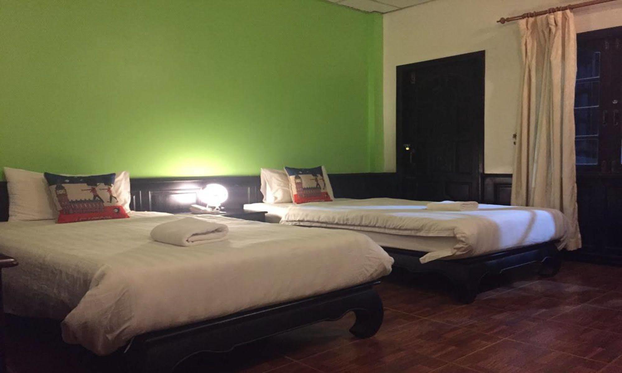 Sengphachanh Hotel 2 فيينتيان المظهر الخارجي الصورة