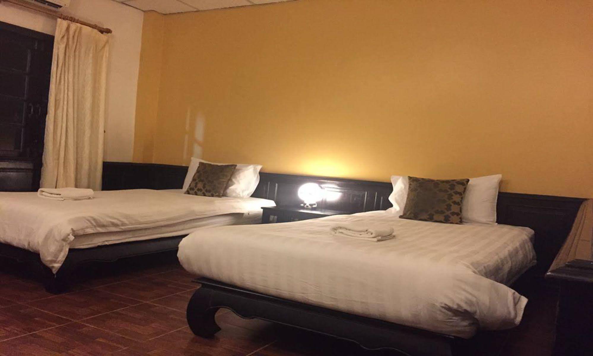 Sengphachanh Hotel 2 فيينتيان المظهر الخارجي الصورة